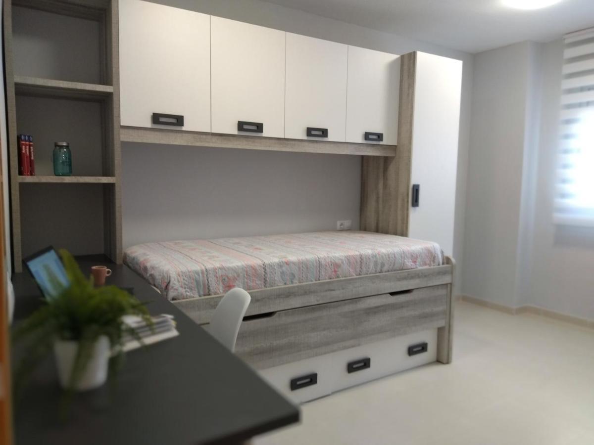 Carme Apartamento Hospitalet De L'Infant Exterior foto