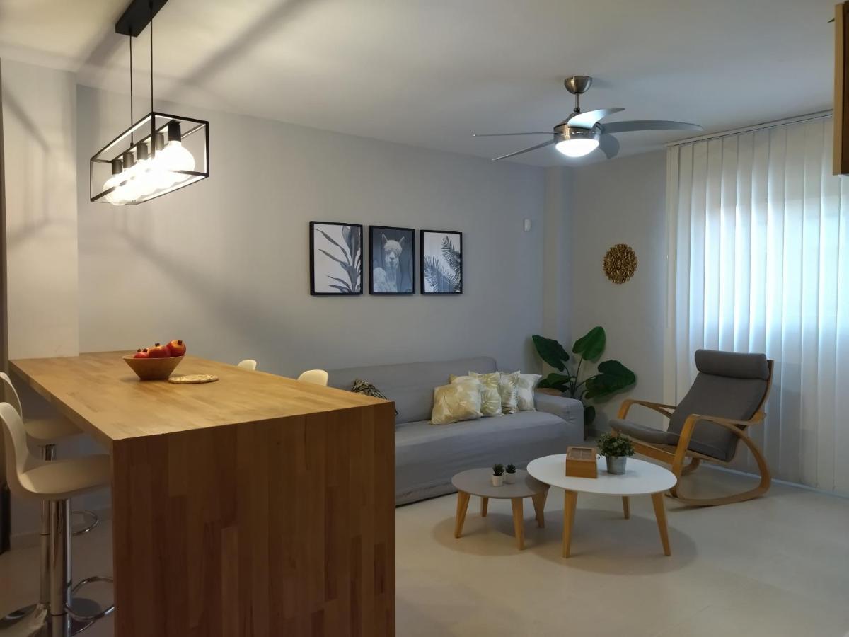 Carme Apartamento Hospitalet De L'Infant Exterior foto