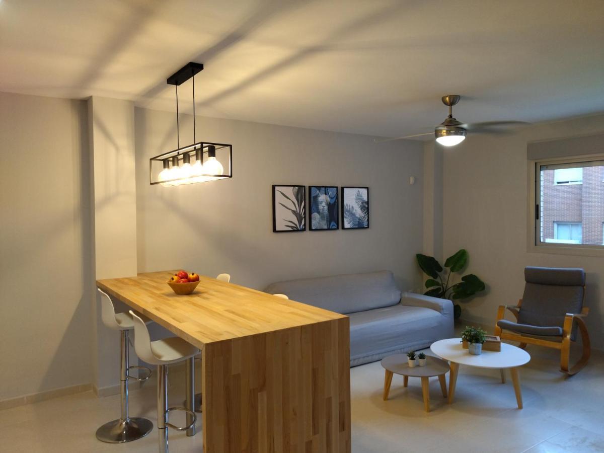 Carme Apartamento Hospitalet De L'Infant Exterior foto