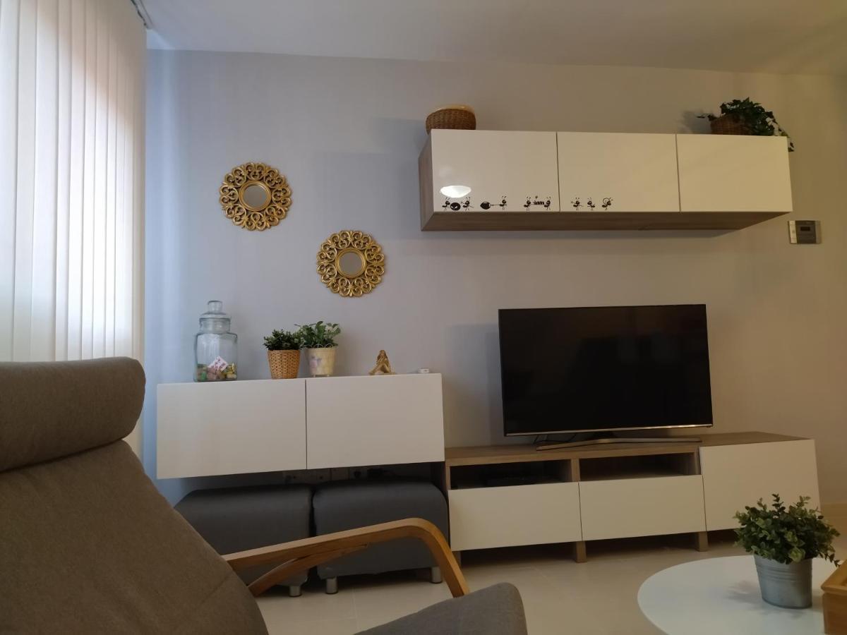 Carme Apartamento Hospitalet De L'Infant Exterior foto
