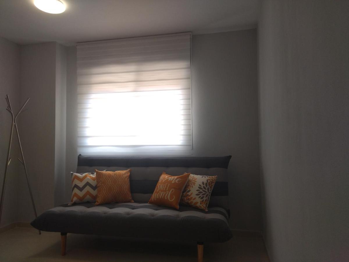 Carme Apartamento Hospitalet De L'Infant Exterior foto