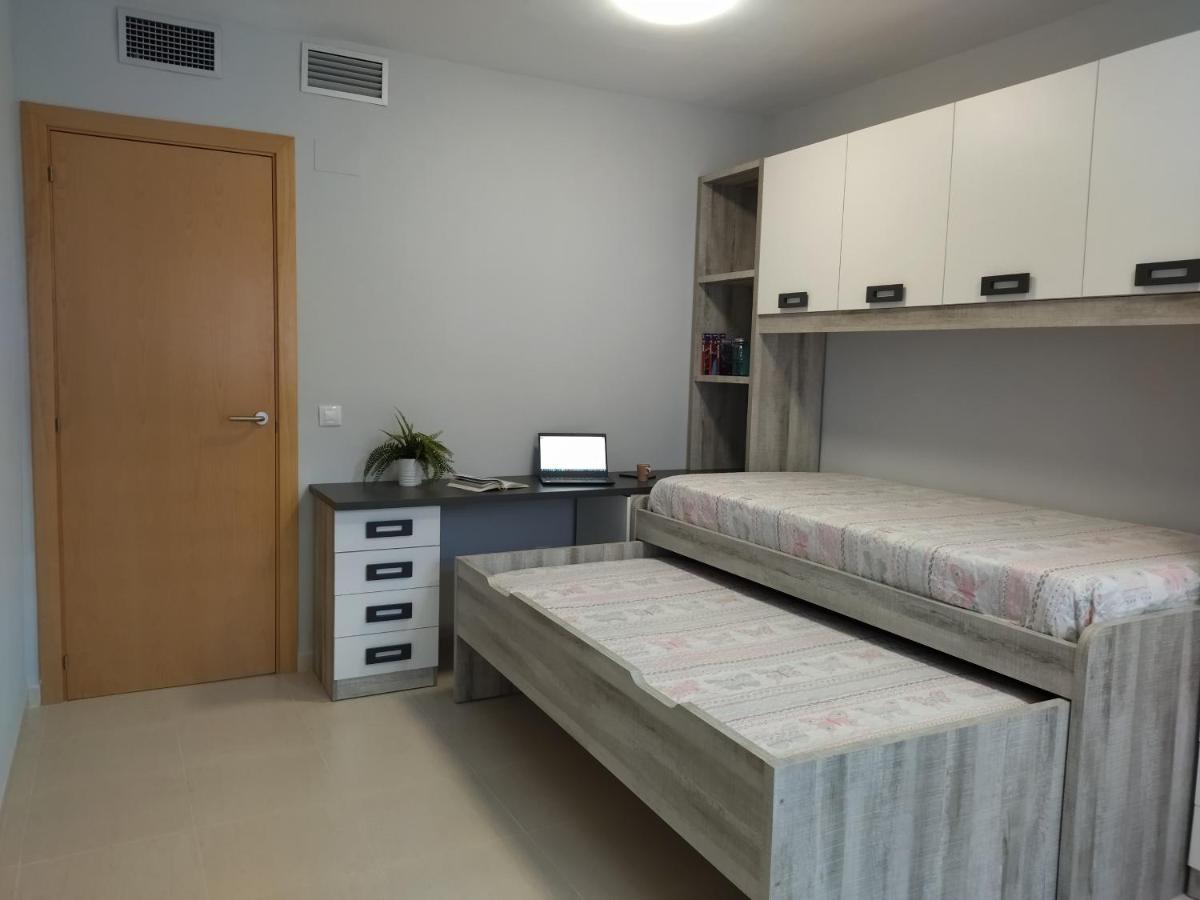 Carme Apartamento Hospitalet De L'Infant Exterior foto
